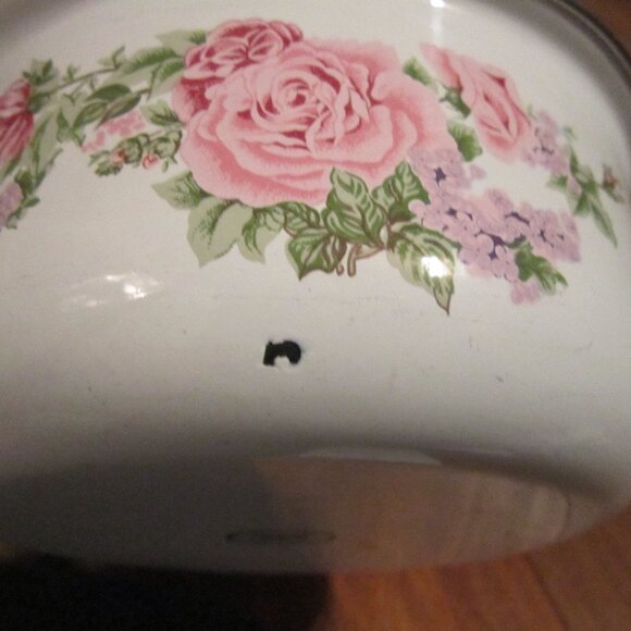 Vintage Pink and Purple Floral Enamel Bowl, White/ Silvertone Farmhouse Chic - Picture 14 of 14